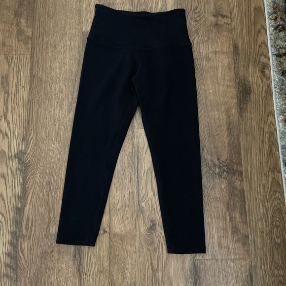 Beyond Yoga Pants - Perfect condition BEYOND YOGA crops🙌